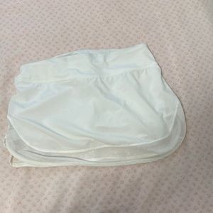 White lululemon tennis skirt